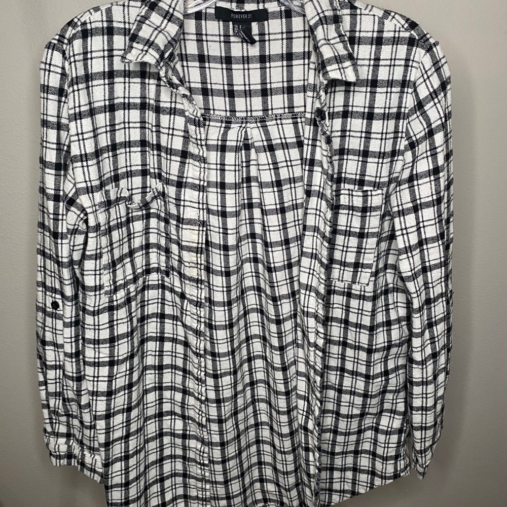 PLAID LONG SLEEVE FLANNEL